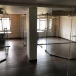 fixed door glass decorators kodaikanal