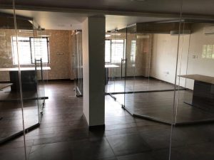 fixed door glass decorators kodaikanal