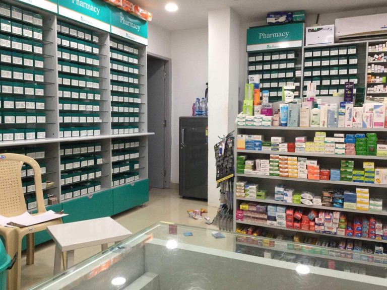 pharmacy interior decorator