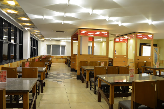 best restaurent interior designers